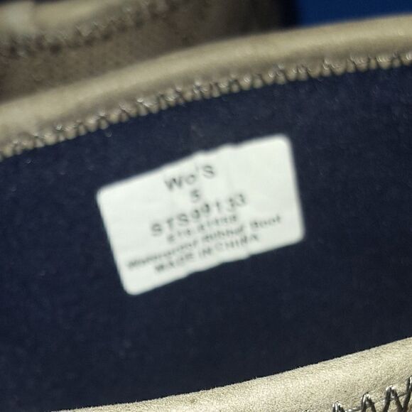 Sperry Top-Sider Women's Walker Quilted Boot - Picture 6 of 7